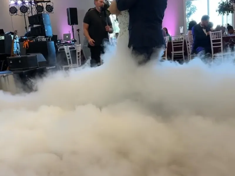 Boda con Dance on the Clouds